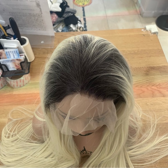 - human hair blend lace front platinum blonde wig. main image 5